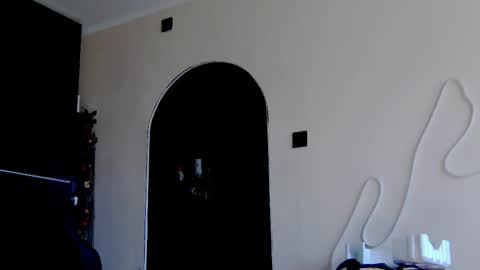 karoline121 online show from 10/17/25, 07:33