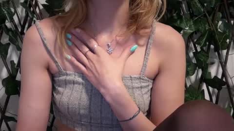 karoline121 online show from 02/08/26, 08:12