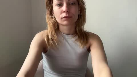 karoline121 online show from 02/17/26, 09:17