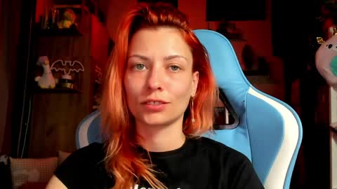 Snapshot of karoline121 chatting on 04/18/26, 08:31 karoline121 online show from 04/18/26, 08:31