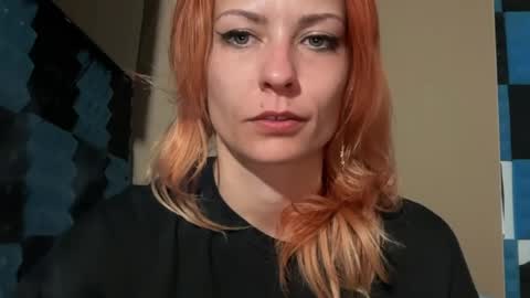 Snapshot of karoline121 chatting on 04/28/26, 04:56 karoline121 online show from 04/28/26, 04:56