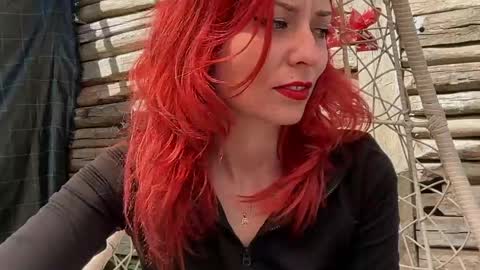 Snapshot of karoline121 chatting on 05/10/26, 08:19 karoline121 online show from 05/10/26, 08:19