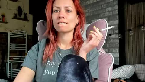 Snapshot of karoline121 chatting on 06/01/26, 06:15 karoline121 online show from 06/01/26, 06:15