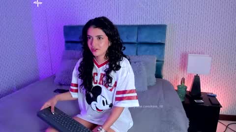 Snapshot of karoline_jones_ chatting on 04/07/26, 08:31 Karoline online show from 04/07/26, 08:31