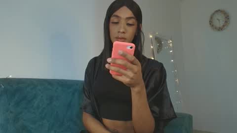 Karoline online show from 12/11/24, 11:54