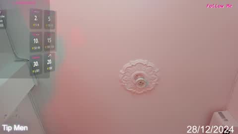 Karoline online show from 12/28/24, 02:32