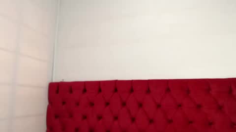 Isa online show from 01/06/25, 08:28