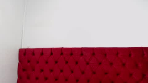 Isa online show from 02/18/25, 05:09