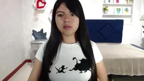 Isa online show from 09/30/25, 03:44