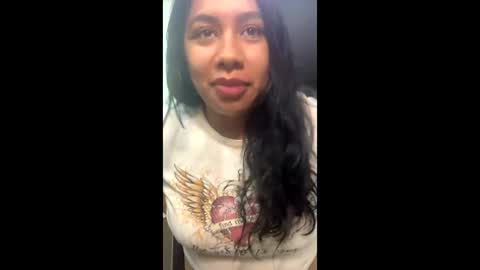 Snapshot of karolinecute chatting on 12/20/25, 10:50 karolinecute online show from 12/20/25, 10:50