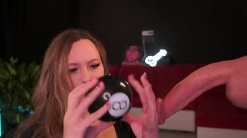 Snapshot of karolinedeep_love chatting on 03/29/26, 06:19 Caroline online show from 03/29/26, 06:19