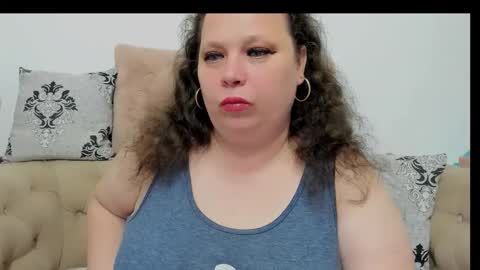 Snapshot of karolinejoyy chatting on 05/02/26, 06:46 KarolineJoyy online show from 05/02/26, 06:46