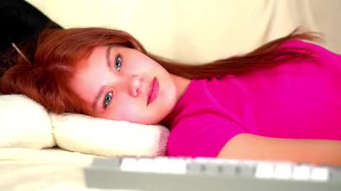 lina online show from 11/13/25, 12:15