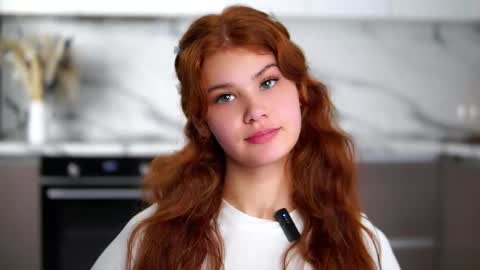 lina online show from 12/03/25, 02:15