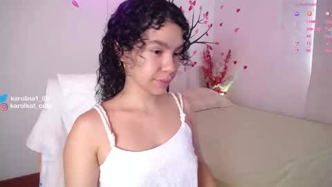 Karolina 3 online show from 11/09/25, 01:53