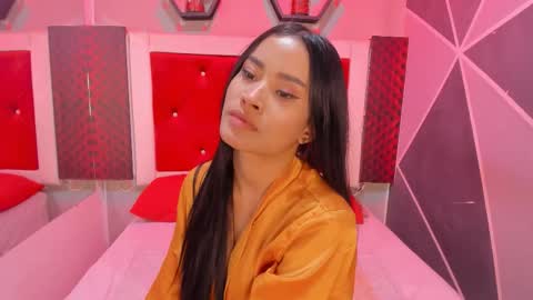 Karol online show from 11/11/25, 12:38