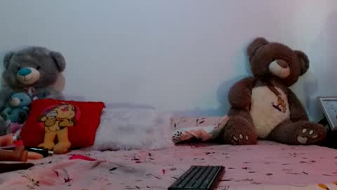 Snapshot of karolsweetvagi chatting on 03/18/26, 06:11 karol online show from 03/18/26, 06:11