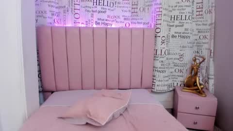 karoly online show from 03/12/25, 02:41