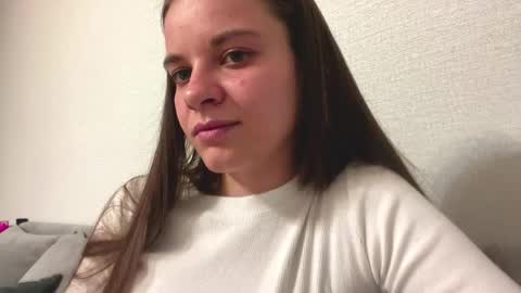 Snapshot of karongene chatting on 03/13/26, 04:24 Lia online show from 03/13/26, 04:24