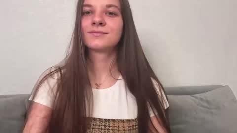 Snapshot of karongene chatting on 03/24/26, 04:23 Lia online show from 03/24/26, 04:23