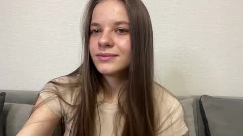 Snapshot of karongene chatting on 04/09/26, 04:45 Lia online show from 04/09/26, 04:45