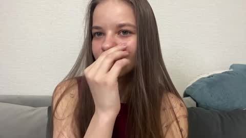 Snapshot of karongene chatting on 04/19/26, 04:06 Lia online show from 04/19/26, 04:06