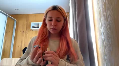 Snapshot of karriglatz chatting on 04/20/26, 07:44 Aurora online show from 04/20/26, 07:44