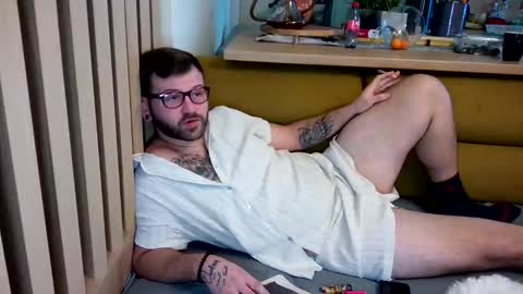 Snapshot of karry300 chatting on 11/26/25, 10:38 Karry300 online show from 11/26/25, 10:38