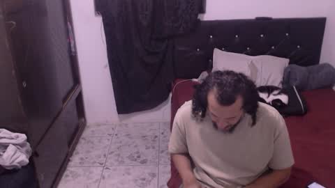 Snapshot of karu_hard chatting on 01/18/26, 09:51 Karu online show from 01/18/26, 09:51