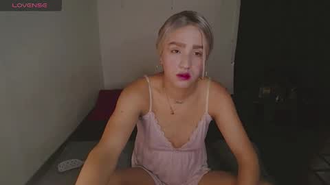 kary_blush online show from 05/13/26, 07:11