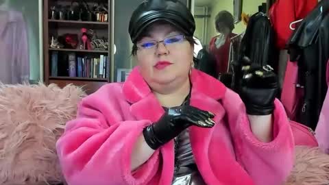 Kary Queen online show from 12/04/24, 05:55