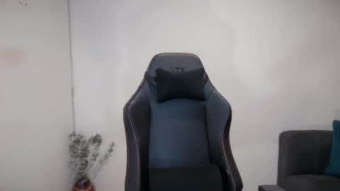 Kasandra Mature online show from 09/26/25, 05:55