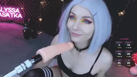 Snapshot of kasatka969 chatting on 12/21/25, 06:59 ALYSSA online show from 12/21/25, 06:59