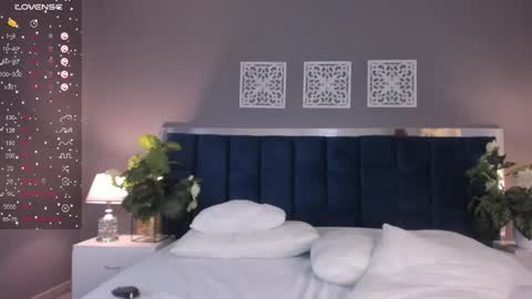 Snapshot of kasey___ chatting on 12/07/24, 07:49 kasey online show from 12/07/24, 07:49