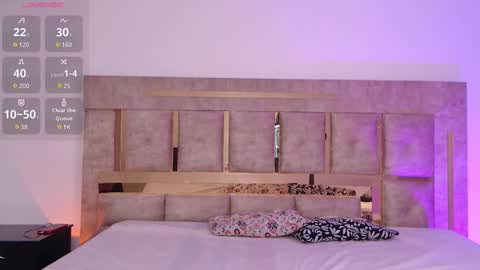 Snapshot of kasey___ chatting on 09/19/25, 05:31 kasey online show from 09/19/25, 05:31