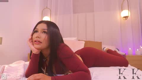 Snapshot of kassia_kim chatting on 06/03/26, 03:53 Kassia online show from 06/03/26, 03:53