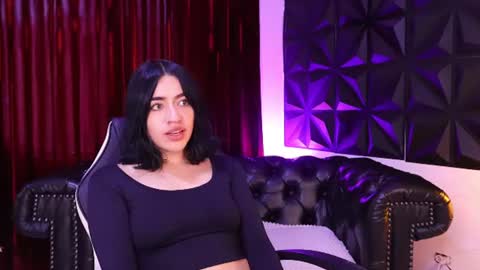 Snapshot of kassianoir_ chatting on 07/16/26, 12:11 Kasi online show from 07/16/26, 12:11