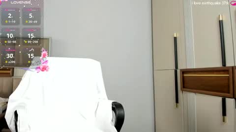 Snapshot of kasumikawa chatting on 04/10/26, 01:22 Kasi online show from 04/10/26, 01:22