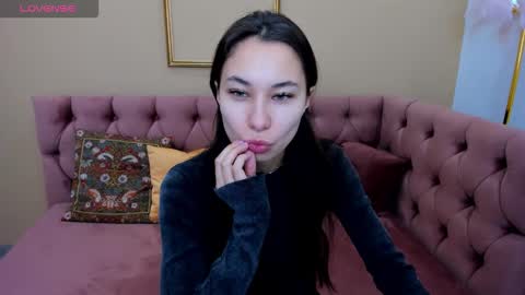 Snapshot of kat__cat chatting on 10/20/25, 03:07 kat__cat online show from 10/20/25, 03:07