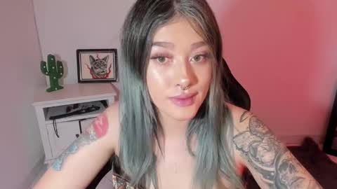 Alicia online show from 11/01/25, 08:22