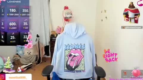 Kat       online show from 12/17/24, 12:01