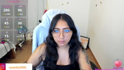 Kat       online show from 02/06/25, 12:37