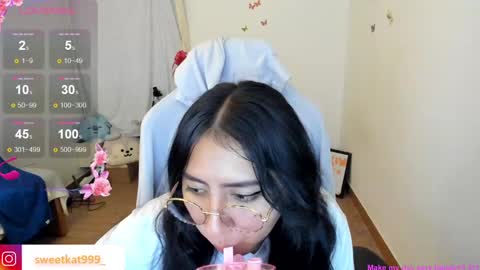 Kat       online show from 02/19/25, 12:33