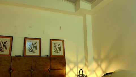 Snapshot of kat_paradisse chatting on 04/09/26, 11:48 kat paradisse online show from 04/09/26, 11:48