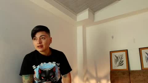 Snapshot of kat_paradisse chatting on 04/12/26, 11:48 kat paradisse online show from 04/12/26, 11:48