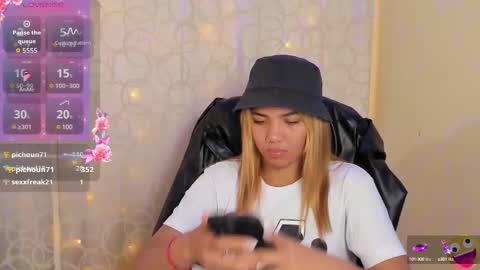 Snapshot of kata22sofia chatting on 11/22/25, 06:29 kata22sofia online show from 11/22/25, 06:29