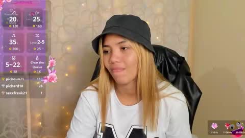 Snapshot of kata22sofia chatting on 12/01/25, 03:06 kata22sofia online show from 12/01/25, 03:06