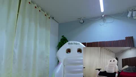 kate online show from 01/14/26, 08:47