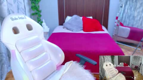 kate online show from 02/23/26, 08:28