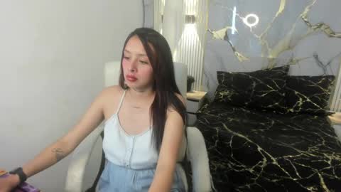 kataleya_bella online show from 04/23/26, 08:00